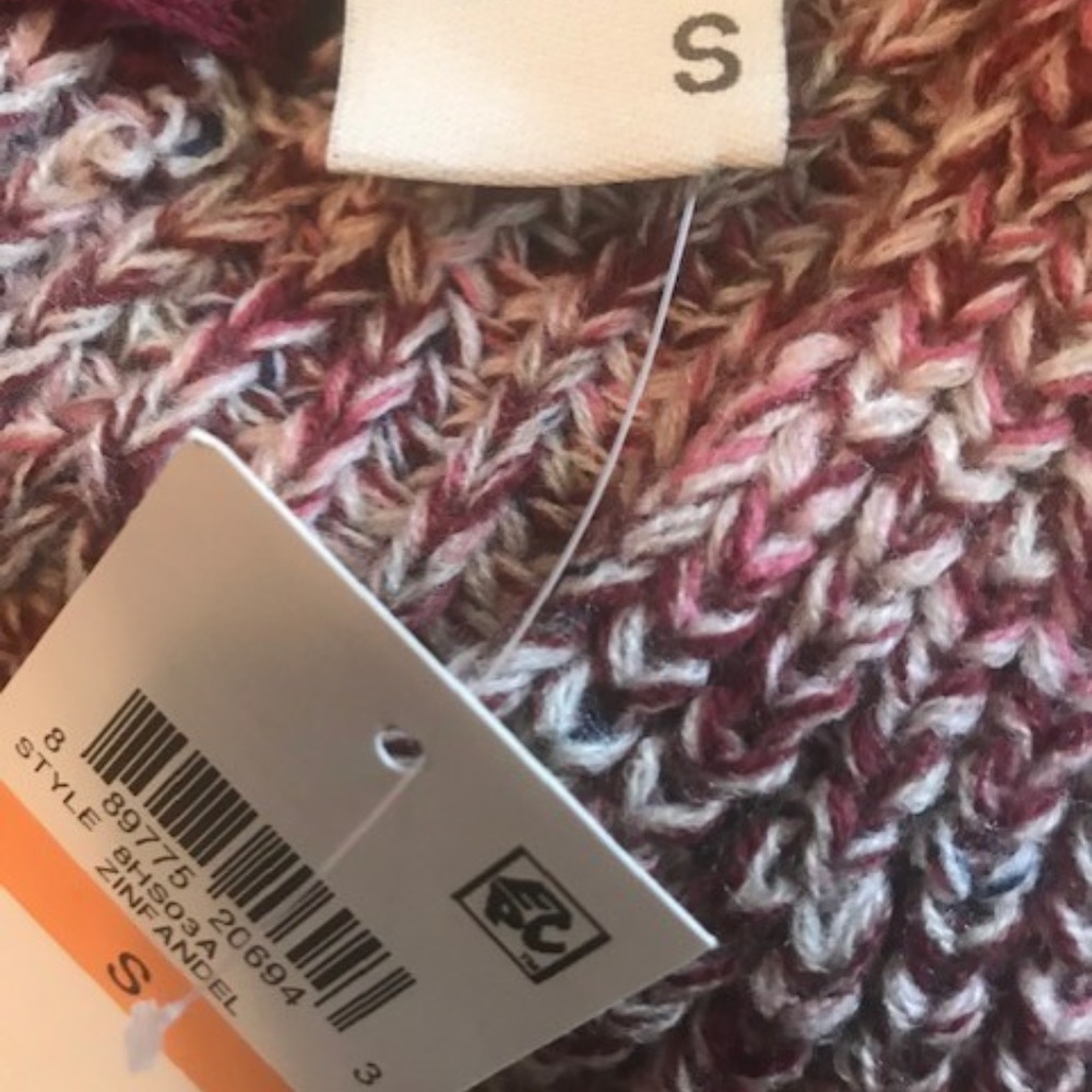 American Rag Sweaters - Picture 6 of 7